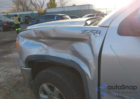 2015 GMC Sierra 1500 Slt z USA, uszkodzony, nr VIN 3GTU2VEC5FG272236